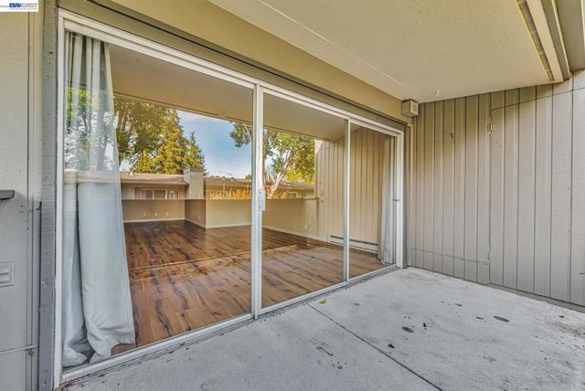 121 Buckingham Dr 25, Santa Clara, CA 95051