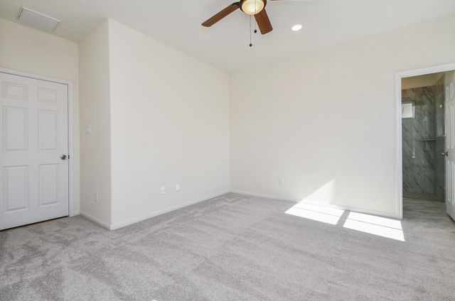 2827 Pine Estate Lane, Houston, TX 77014