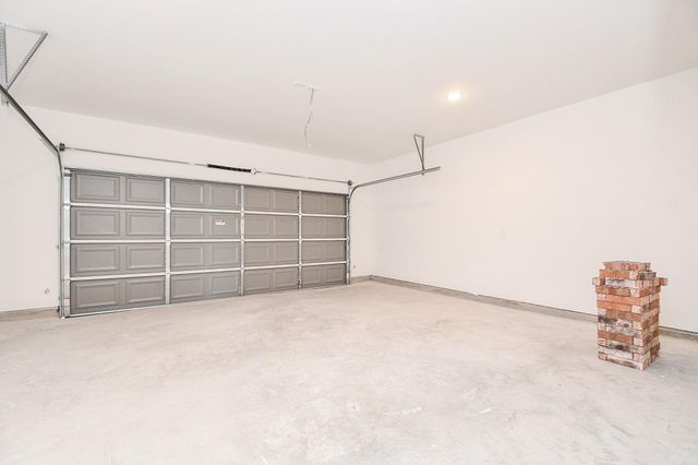 2827 Pine Estate Lane, Houston, TX 77014