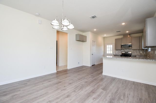 2827 Pine Estate Lane, Houston, TX 77014