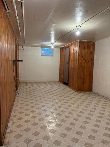 4921 N 58th STREET, Milwaukee, WI 53218