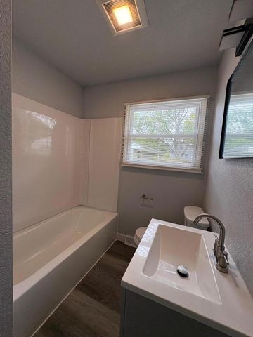 4921 N 58th STREET, Milwaukee, WI 53218