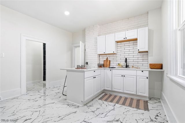 2188 Fulton Road, Cleveland, OH 44113