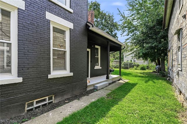 2188 Fulton Road, Cleveland, OH 44113