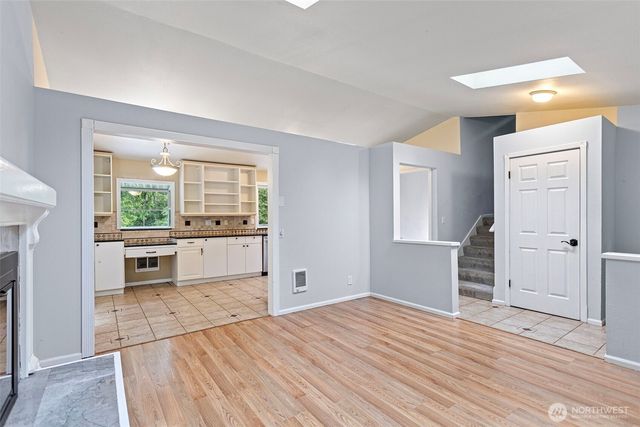 17720 199th Place NE, Woodinville, WA 98077