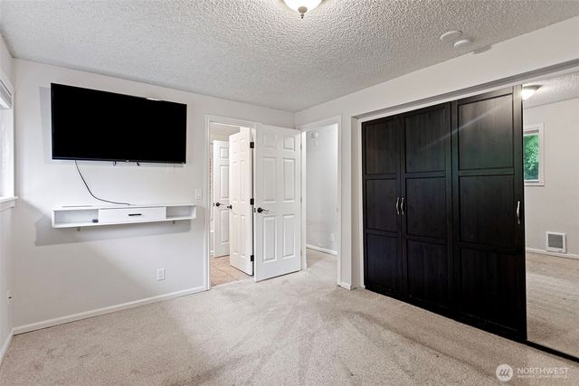 17720 199th Place NE, Woodinville, WA 98077