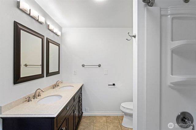 17720 199th Place NE, Woodinville, WA 98077