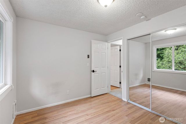 17720 199th Place NE, Woodinville, WA 98077