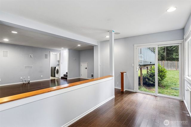 17720 199th Place NE, Woodinville, WA 98077