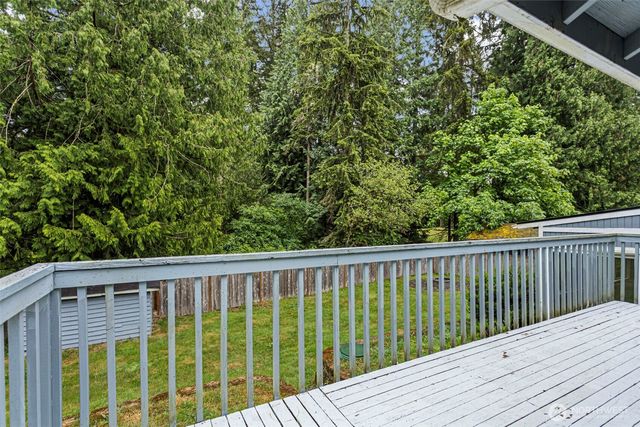 17720 199th Place NE, Woodinville, WA 98077