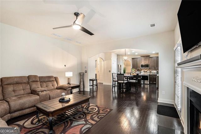 3820 Kings Bridge Drive, Douglasville, GA 30135