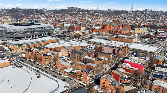 422 Clark Street, Cincinnati, OH 45203