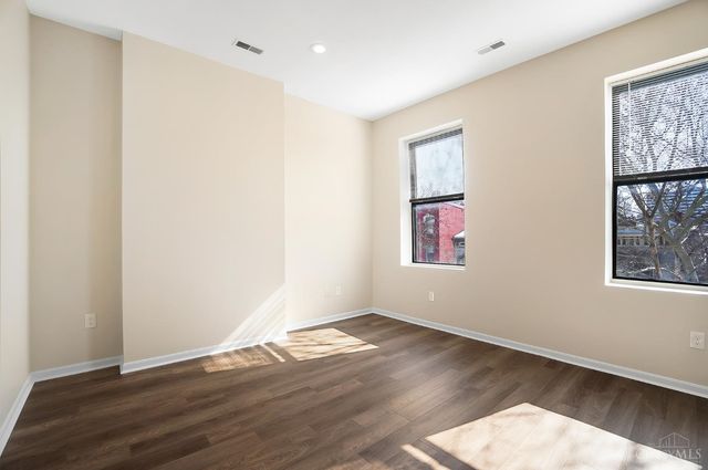 422 Clark Street, Cincinnati, OH 45203