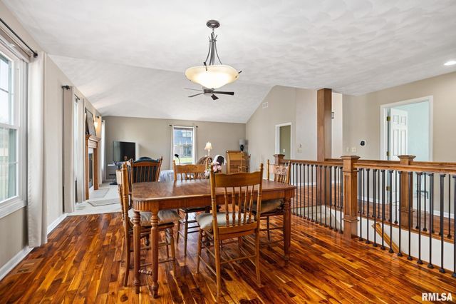 1201 LINDEN Street, Morton, IL 61550