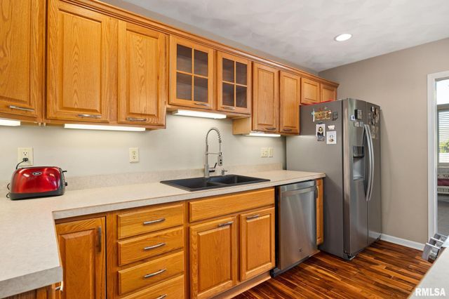 1201 LINDEN Street, Morton, IL 61550