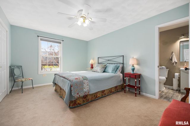 1201 LINDEN Street, Morton, IL 61550