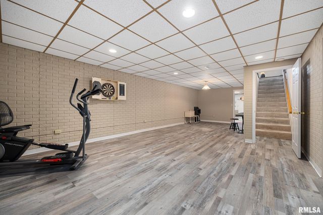 1201 LINDEN Street, Morton, IL 61550