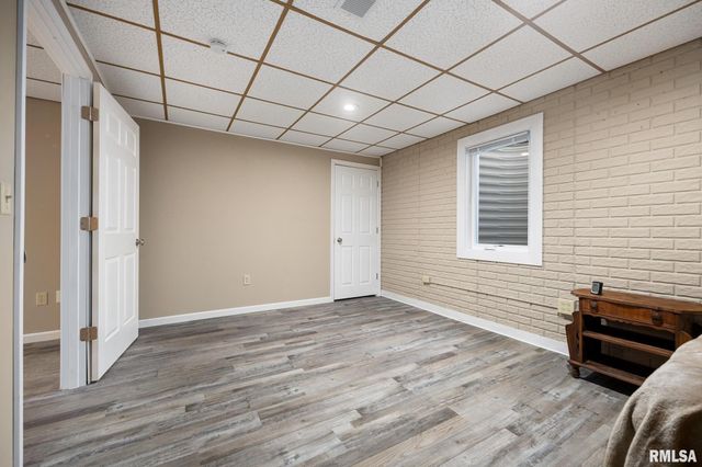 1201 LINDEN Street, Morton, IL 61550