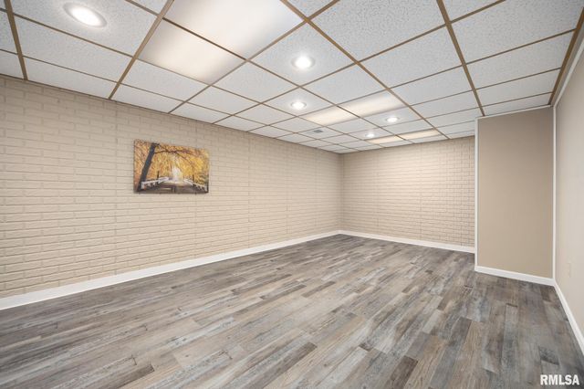 1201 LINDEN Street, Morton, IL 61550