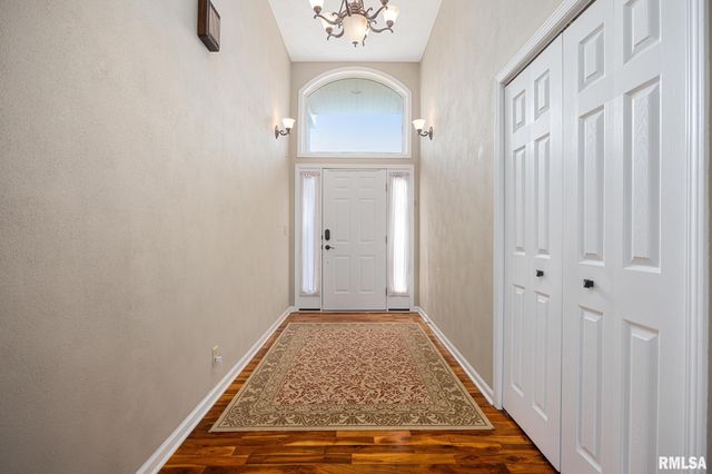 1201 LINDEN Street, Morton, IL 61550