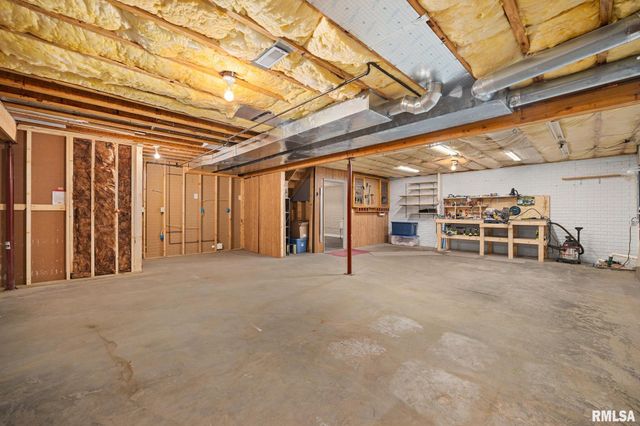 1201 LINDEN Street, Morton, IL 61550