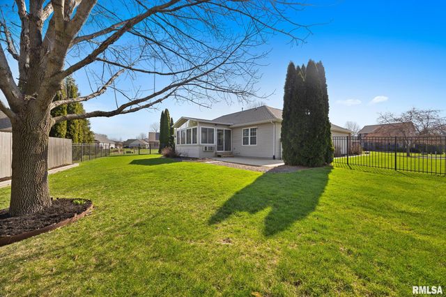 1201 LINDEN Street, Morton, IL 61550