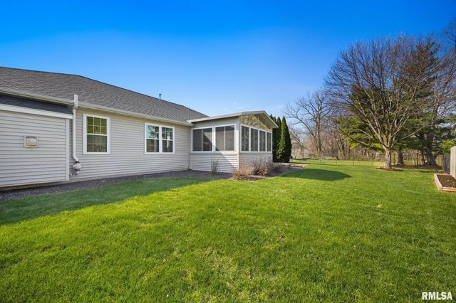 1201 LINDEN Street, Morton, IL 61550