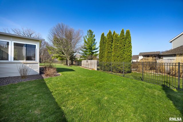 1201 LINDEN Street, Morton, IL 61550