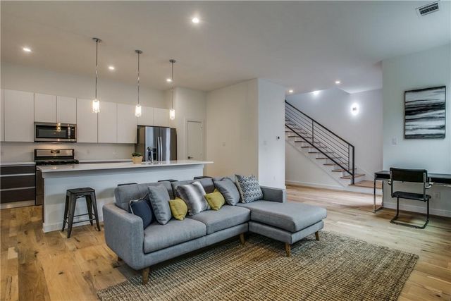 2619 Kimsey Drive 101, Dallas, TX 75235