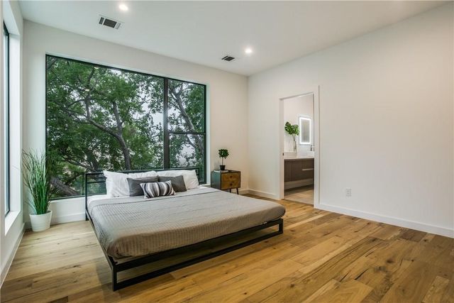 2619 Kimsey Drive 101, Dallas, TX 75235