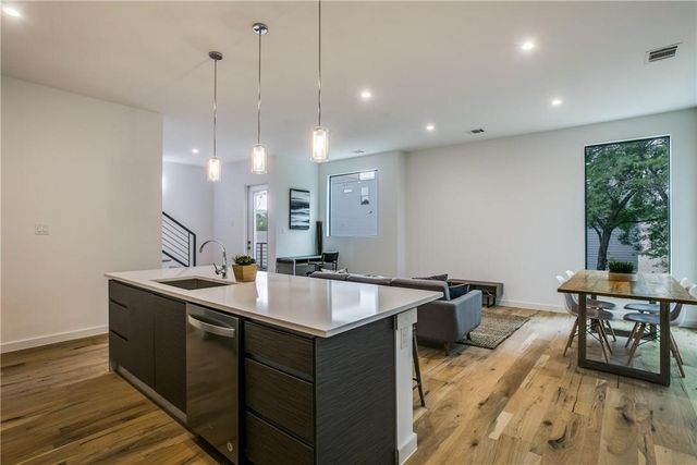 2619 Kimsey Drive 101, Dallas, TX 75235