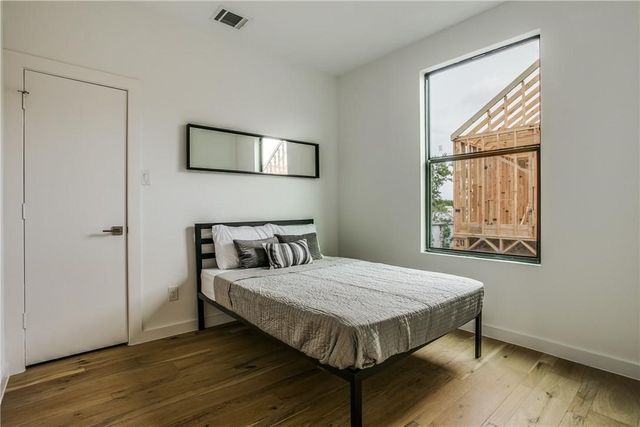 2619 Kimsey Drive 101, Dallas, TX 75235