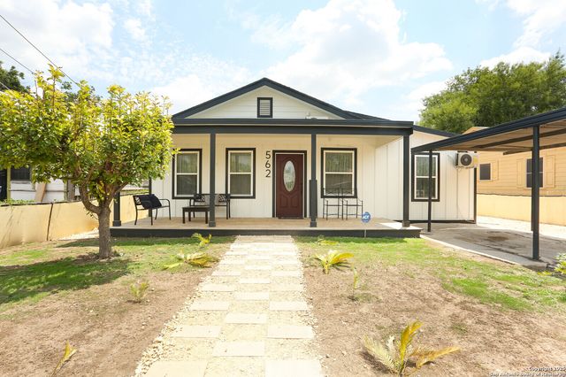 562 Kendalia, San Antonio, TX 78221