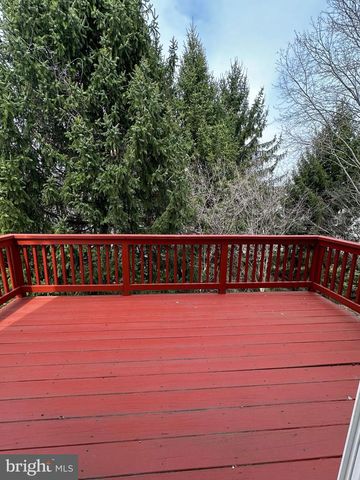 147 FRINGETREE DR, West Chester, PA 19380