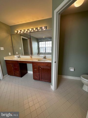 147 FRINGETREE DR, West Chester, PA 19380