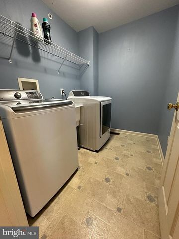 147 FRINGETREE DR, West Chester, PA 19380