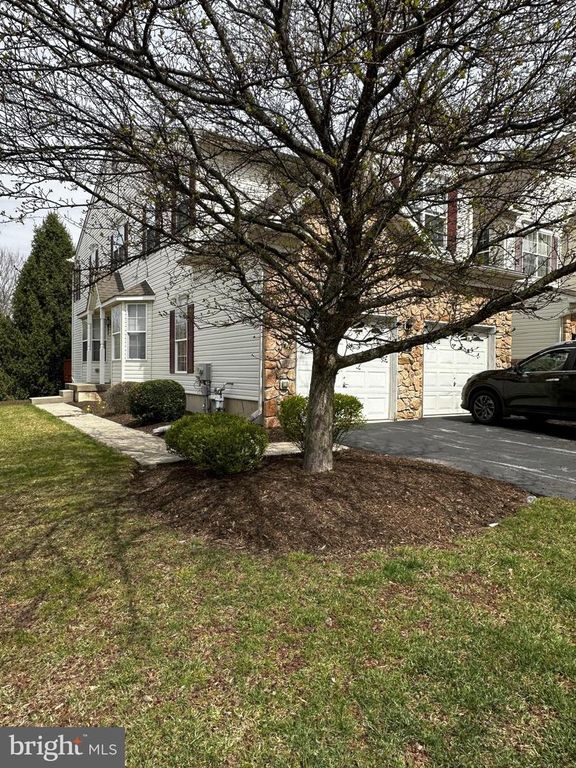 147 FRINGETREE DR, West Chester, PA 19380