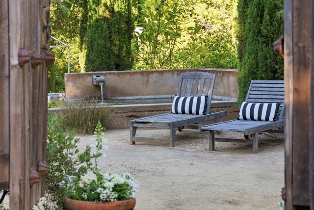 133 Russell Avenue, Portola Valley, CA 94028