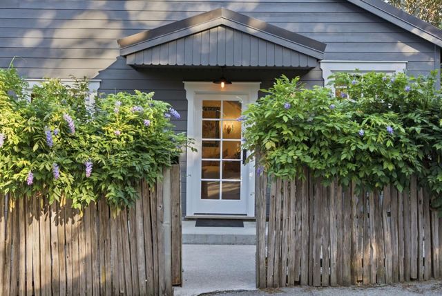 133 Russell Avenue, Portola Valley, CA 94028