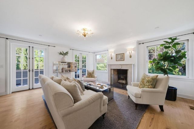 133 Russell Avenue, Portola Valley, CA 94028