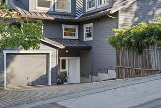 133 Russell Avenue, Portola Valley, CA 94028