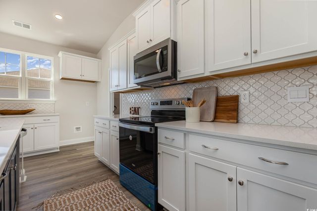 739 Choctaw Dr., Conway, SC 29526