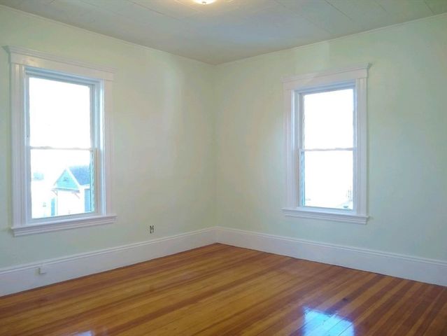 7 Grand St 0, Reading, MA 01867