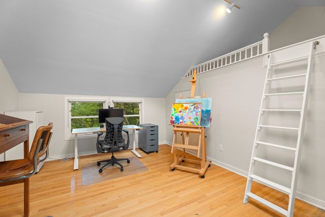 133 Blake Road, Hamden, CT 06517