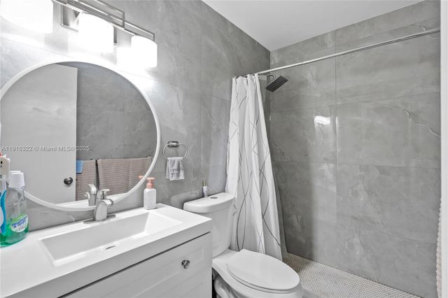 22315 SW 103rd Ave, Cutler Bay, FL 33190