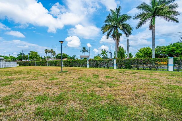 22315 SW 103rd Ave, Cutler Bay, FL 33190