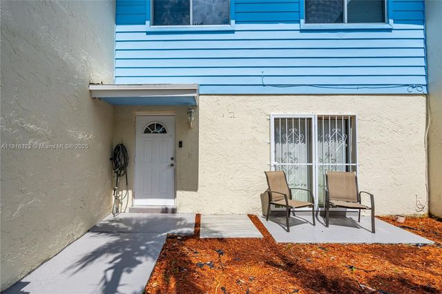 22315 SW 103rd Ave, Cutler Bay, FL 33190