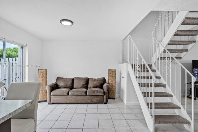 22315 SW 103rd Ave, Cutler Bay, FL 33190