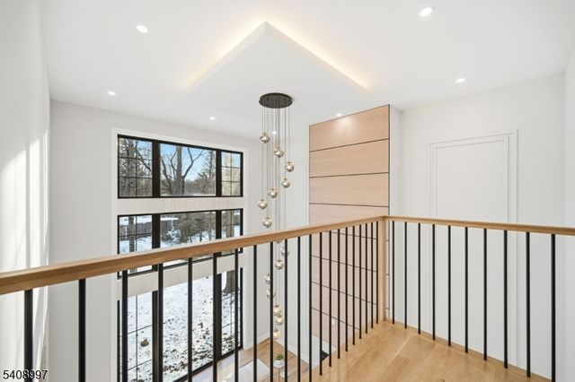 47 Afton Dr, Florham Park Boro, NJ 07932