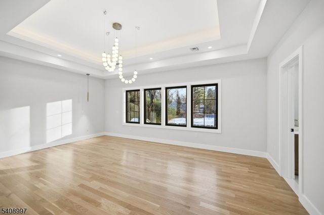 47 Afton Dr, Florham Park Boro, NJ 07932